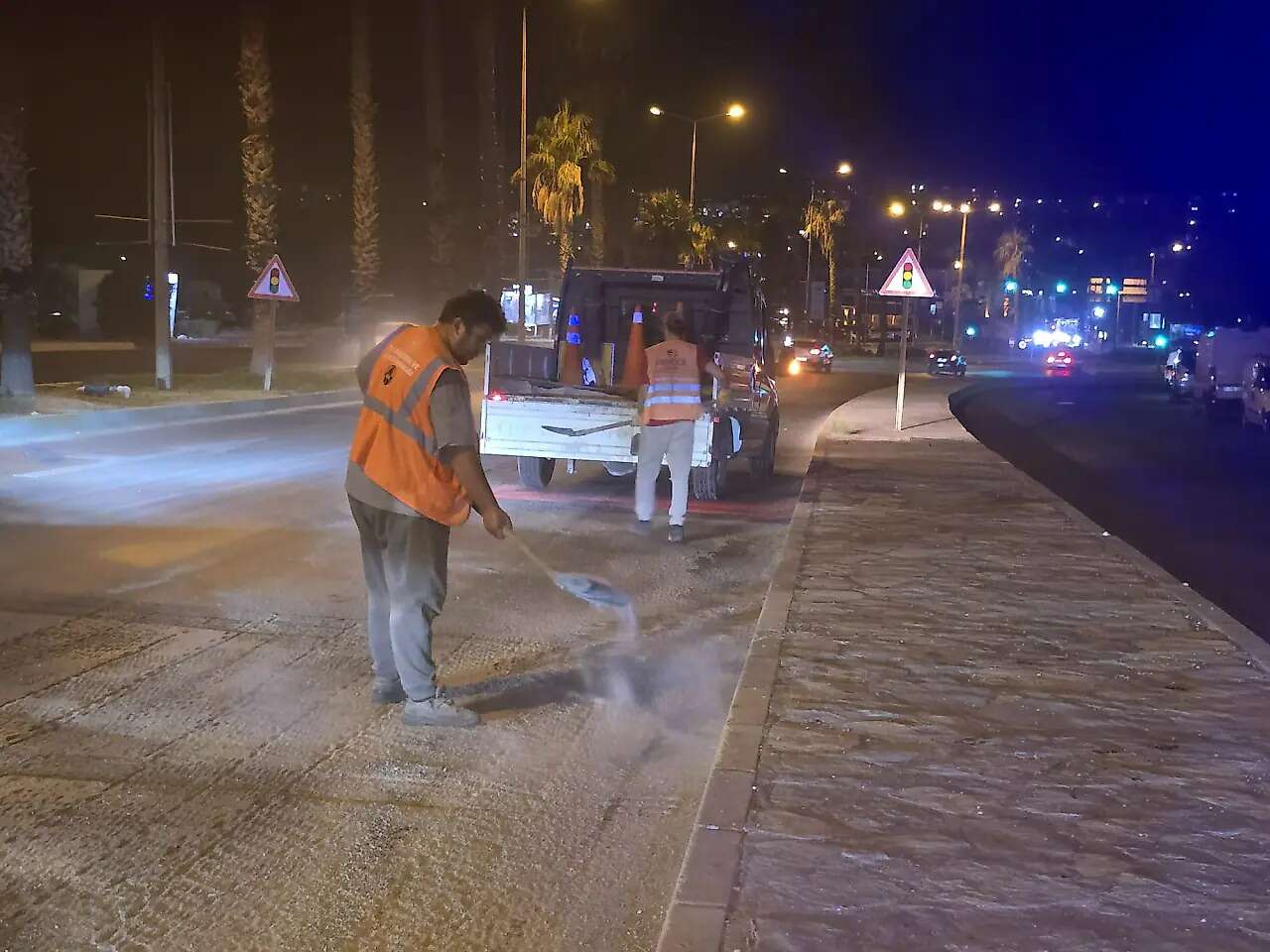 Muğla'da Yola Dökülen Yağ Kazaya Neden Oldu 1